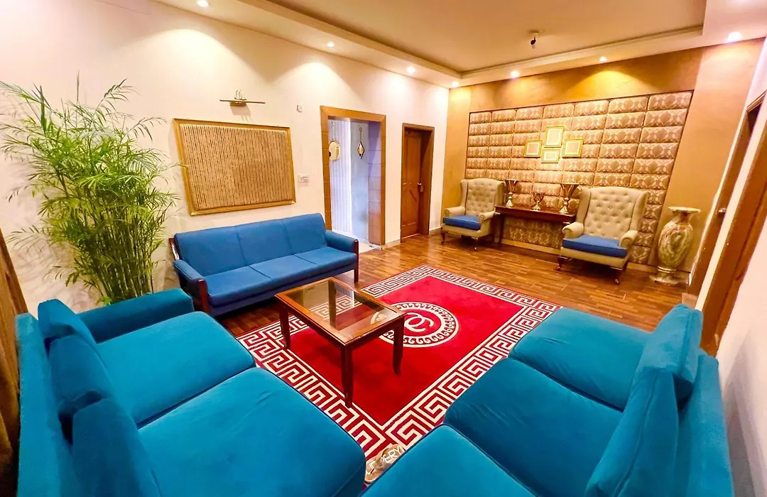Shelton Guest House-1