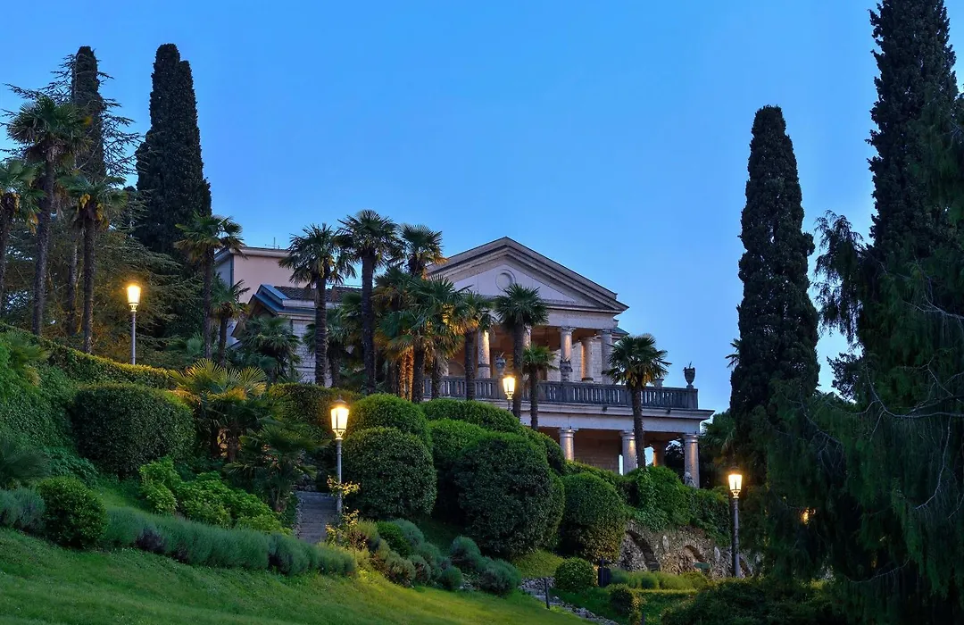 Villa Cortine Palace Relais Chateaux-1