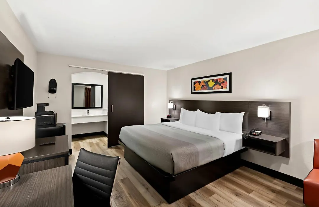 Quality Inn & Suites Dumas-1