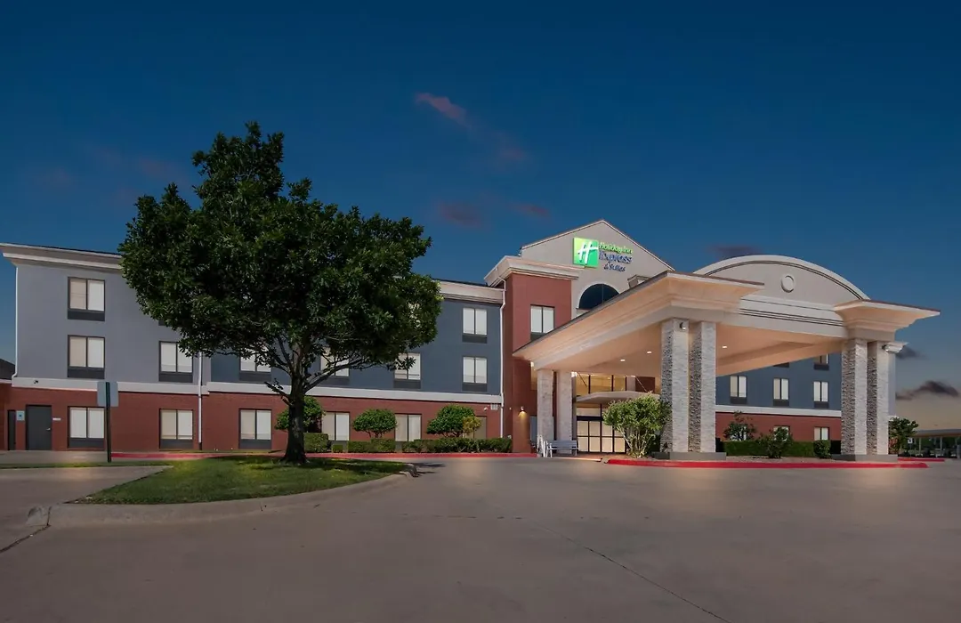 Holiday Inn Express & Suites Perry By Ihg-1
