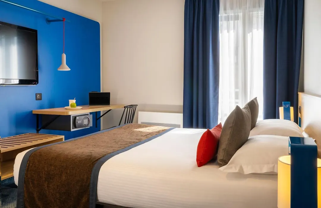Hotel Le Bugatti-1
