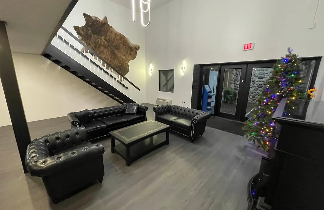 Guest Lodge-1