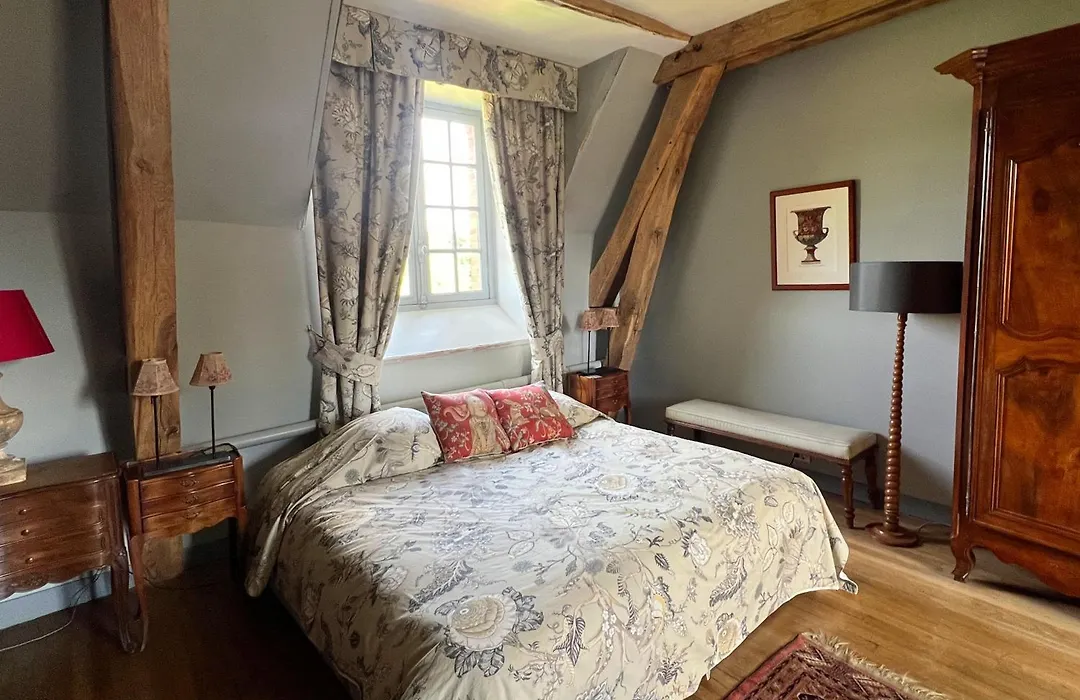 Chateau De La Riviere-1