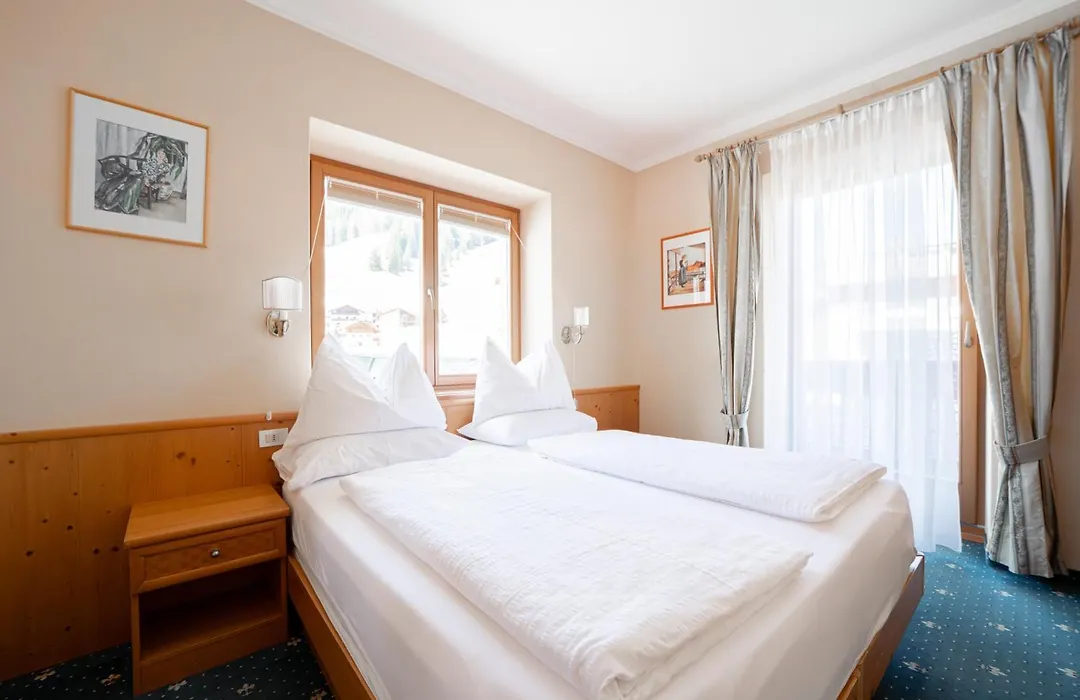 Hotel Euròpa Dolomites-1