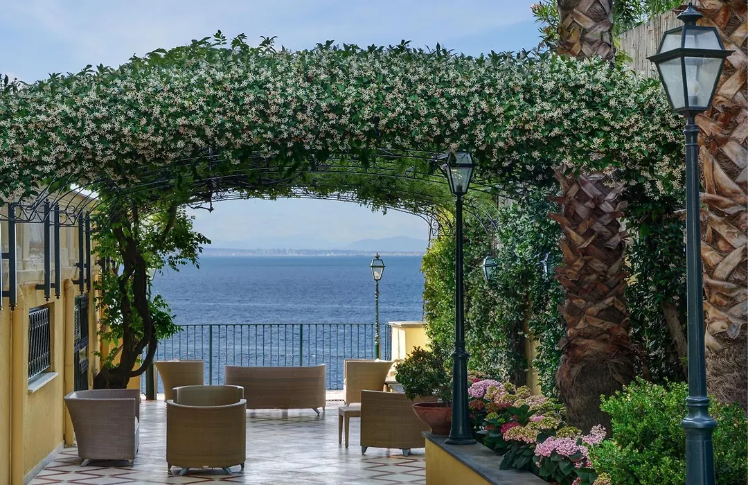 Imperial Hotel Tramontano-1
