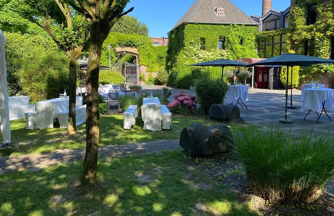 Burg Wegberg Hotel&Eventlocation-1