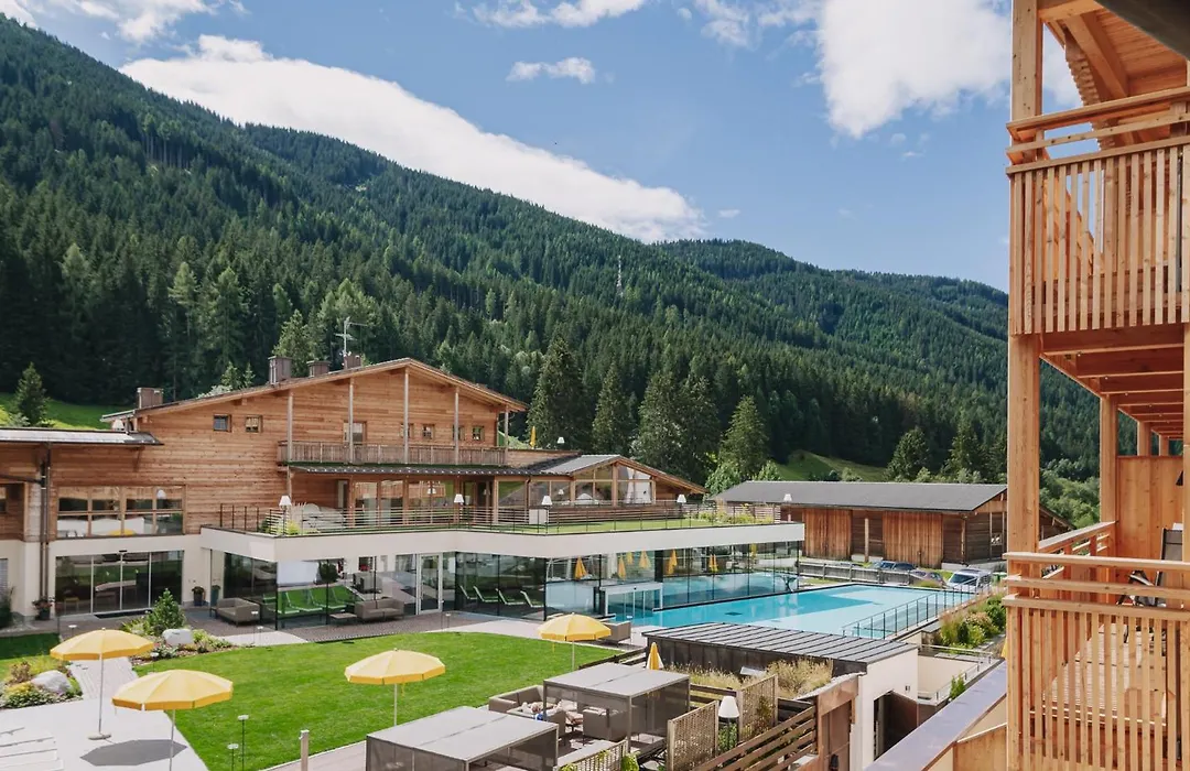 Alpine Nature Hotel Stoll-1