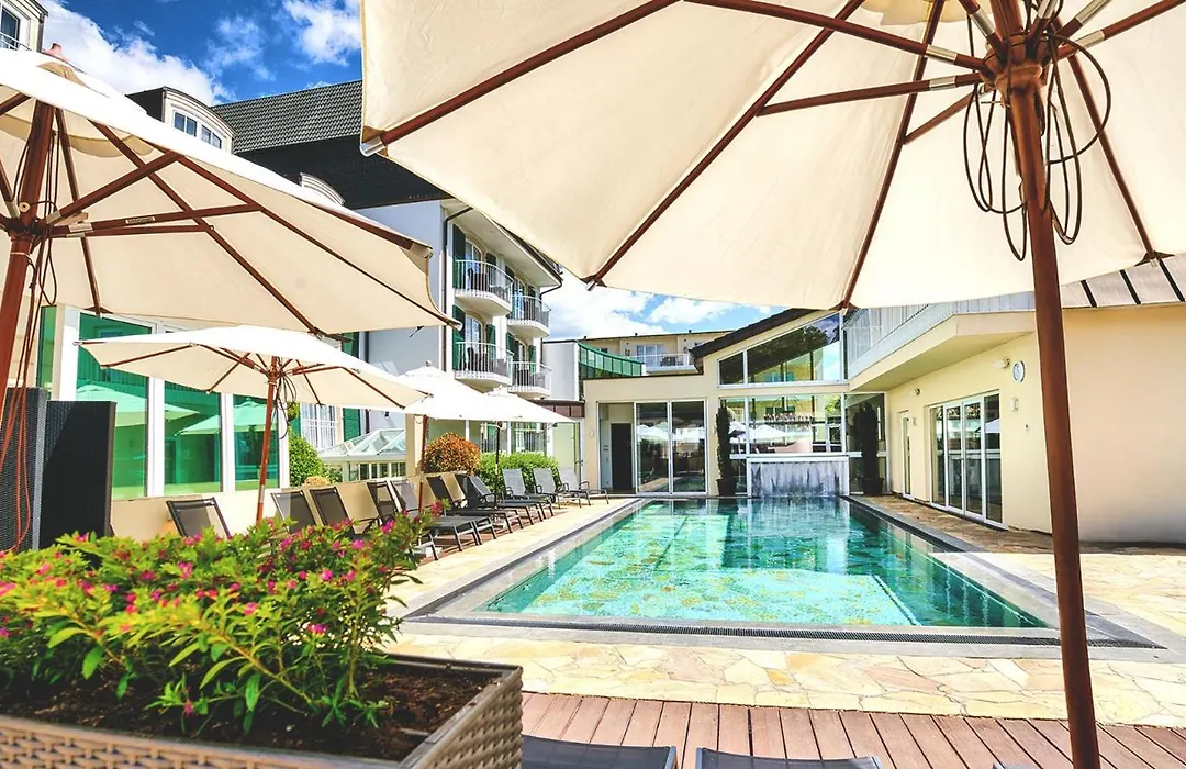 LIFESTYLE Resort Zum Kurfürsten-1