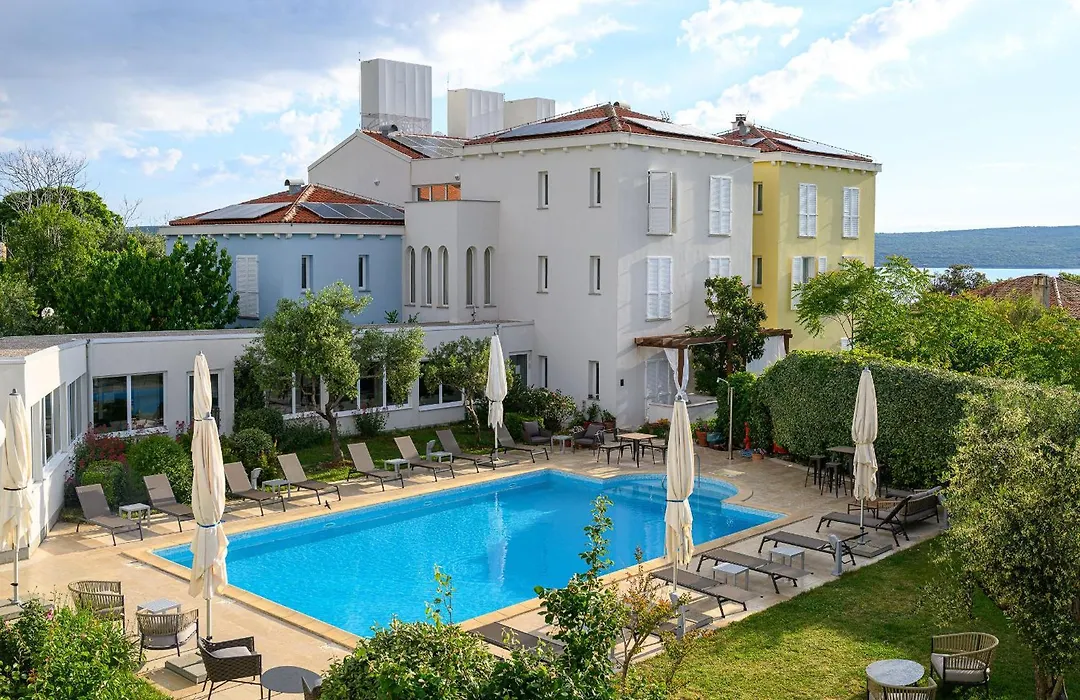 Hotel Manora-1