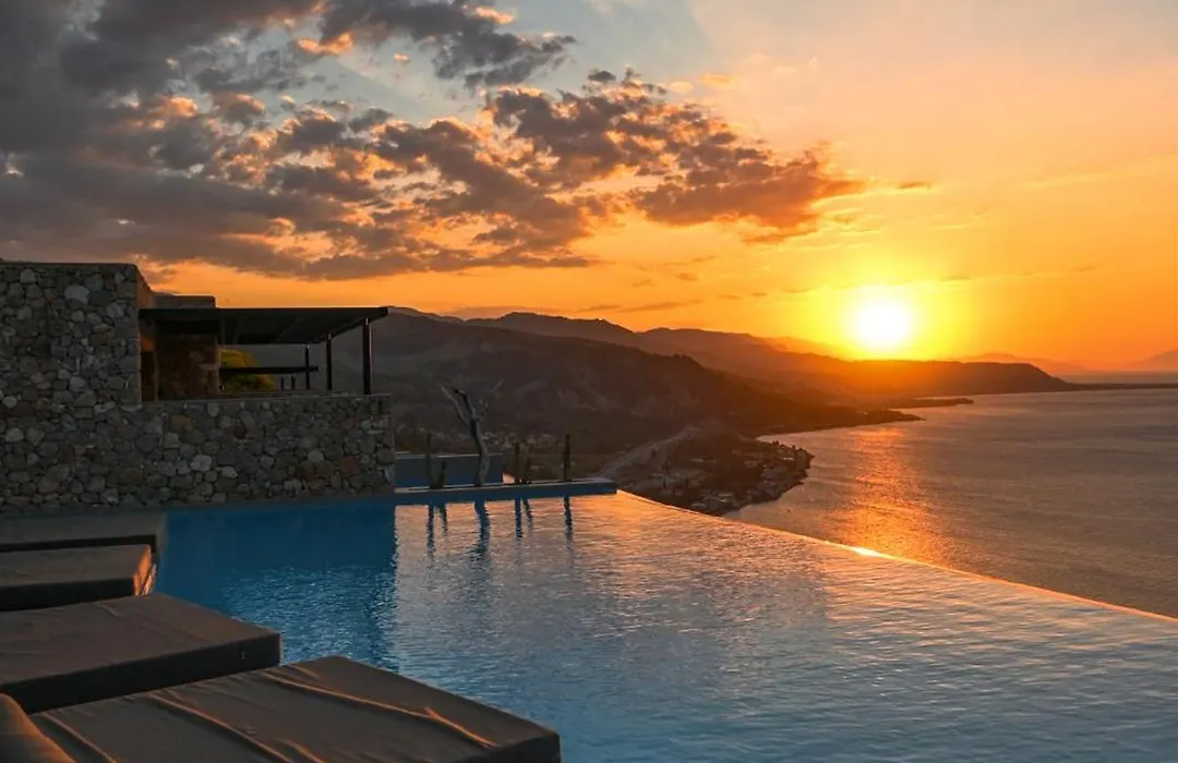 ​Le Grand Bleu Resort-1