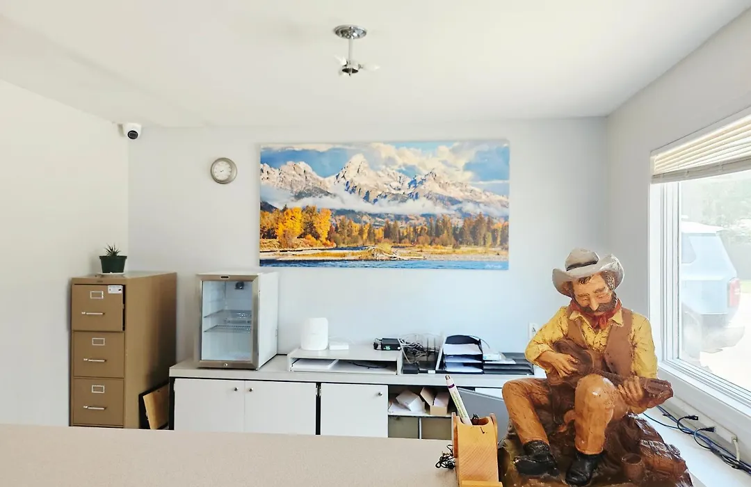 The Budget Inn Express-1