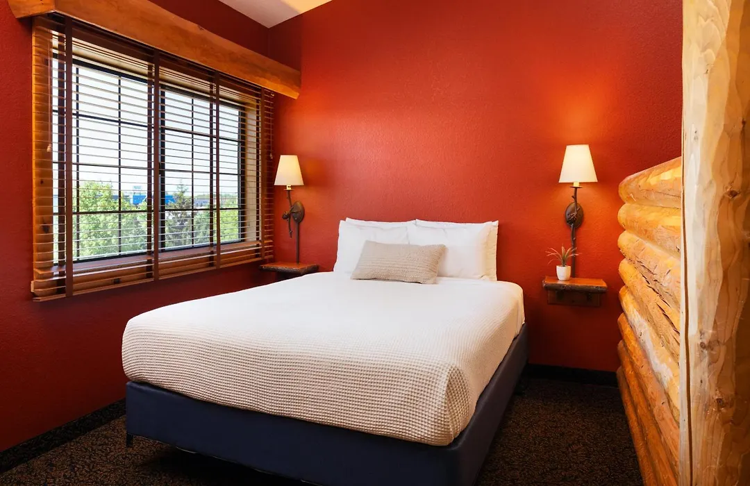 Bantr Grand Hotel Wausau - Rothschild-1