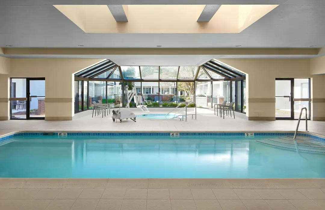 Courtyard By Marriott Annapolis-1