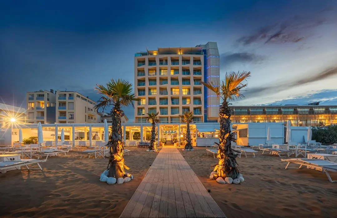 Excelsior Hotel, Spa & Lido - Preferred Hotels & Resorts-1