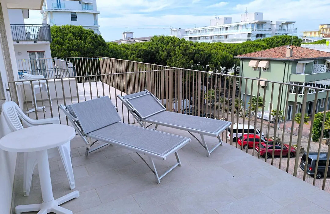 Hotel Midi-1