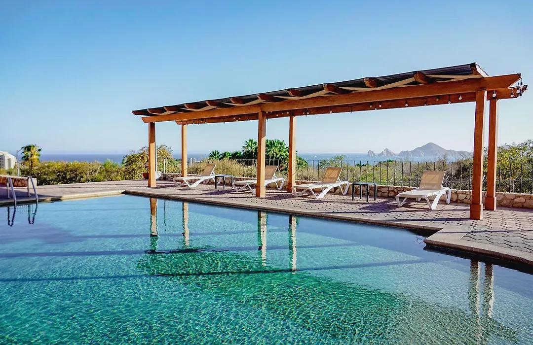 Sunrock Hotel & Suites-1