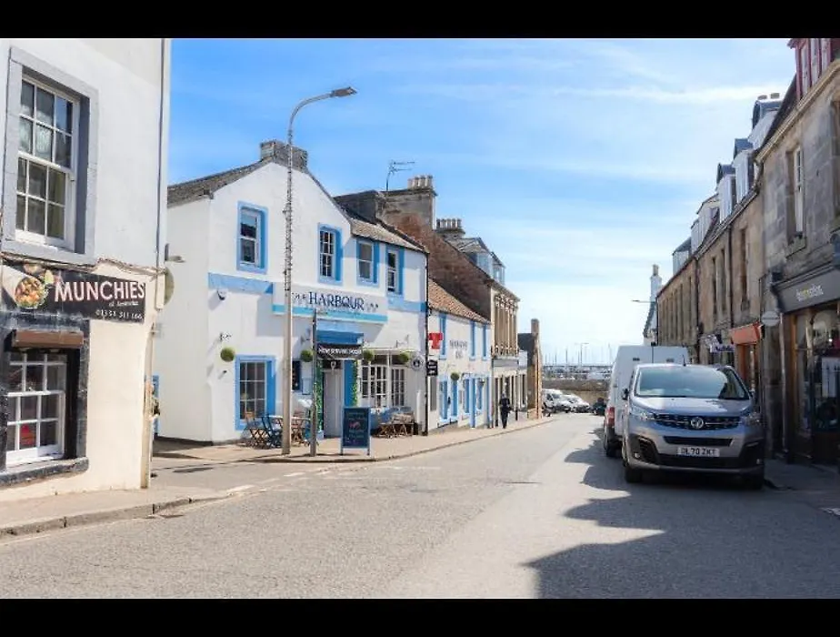 Harbour Inn-1