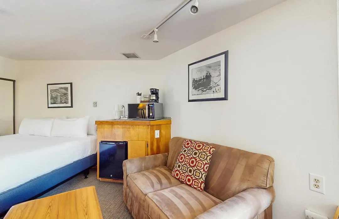 Aspen Mountain Lodge-1
