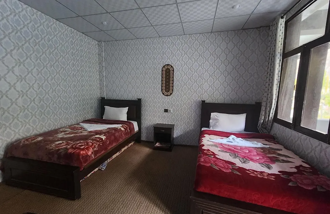 Passu Cones Hotel-1