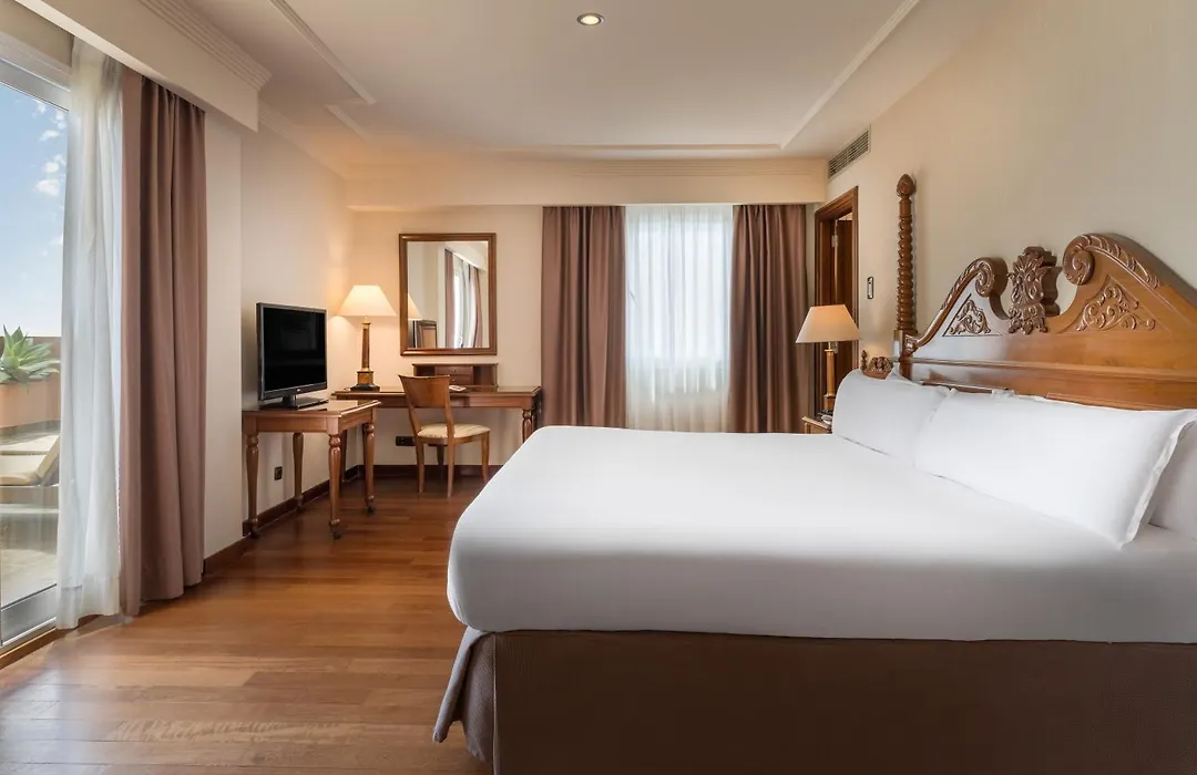 Elba Estepona Gran Hotel & Thalasso Spa-1