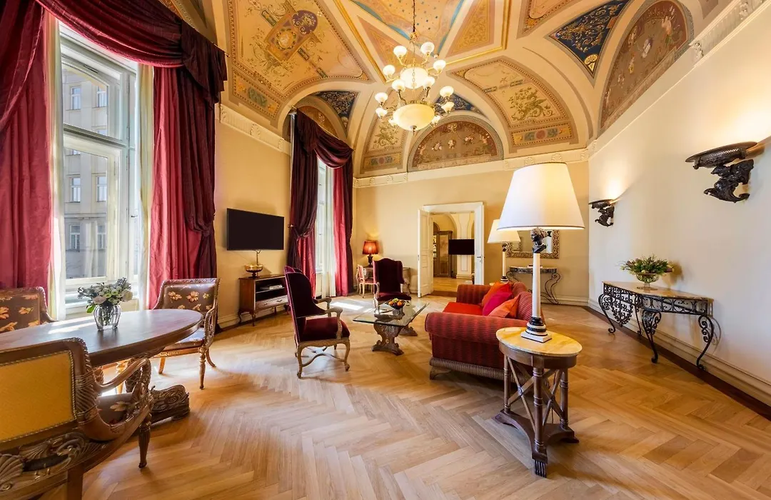 Nh Collection Prague Carlo IV-1