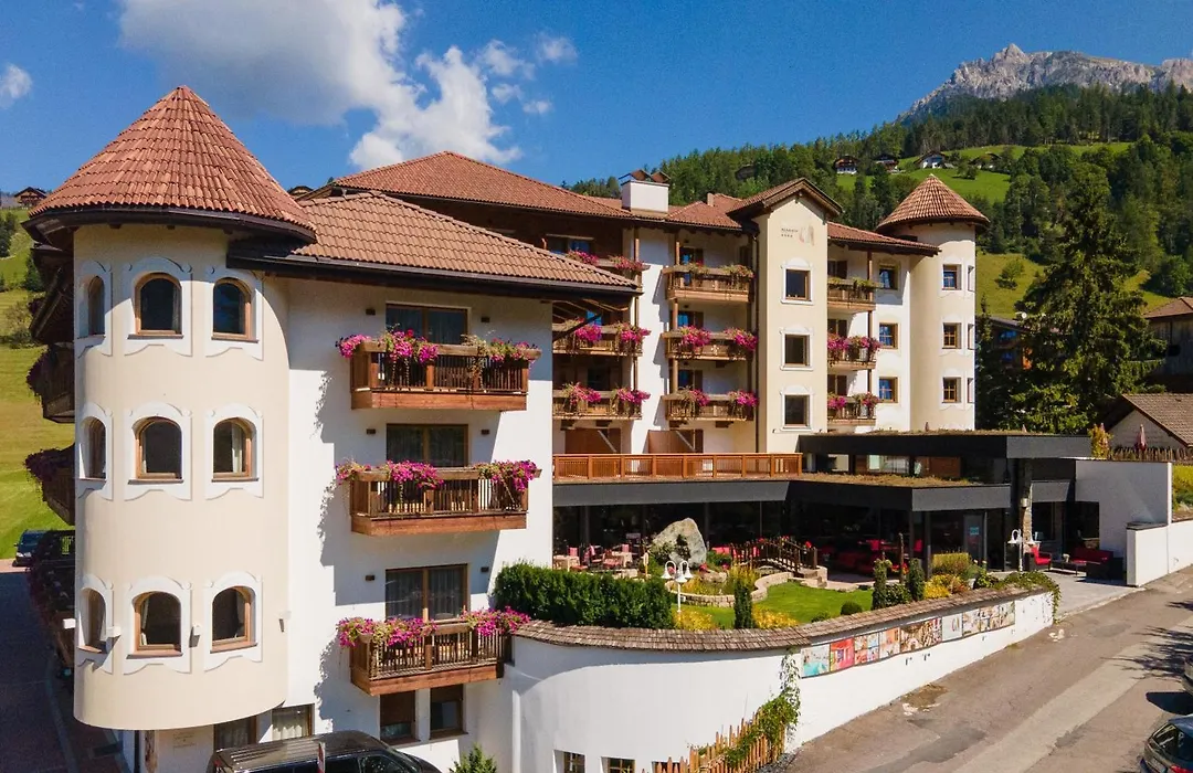 Almhof Hotel Call-1