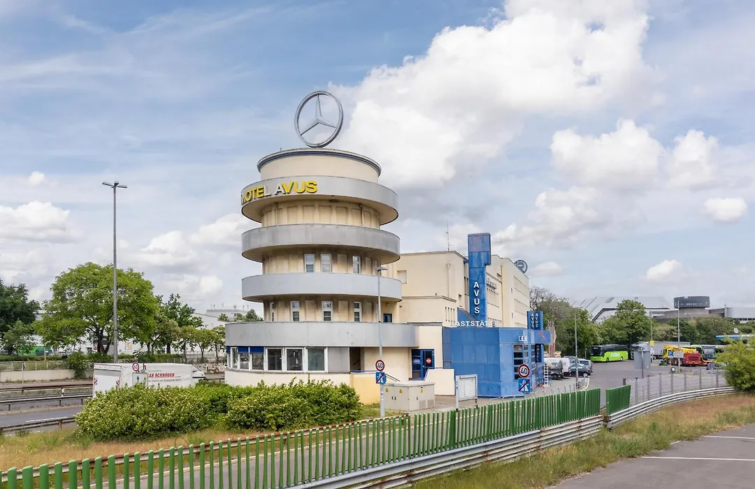 Hotel Und Rasthof Avus-1
