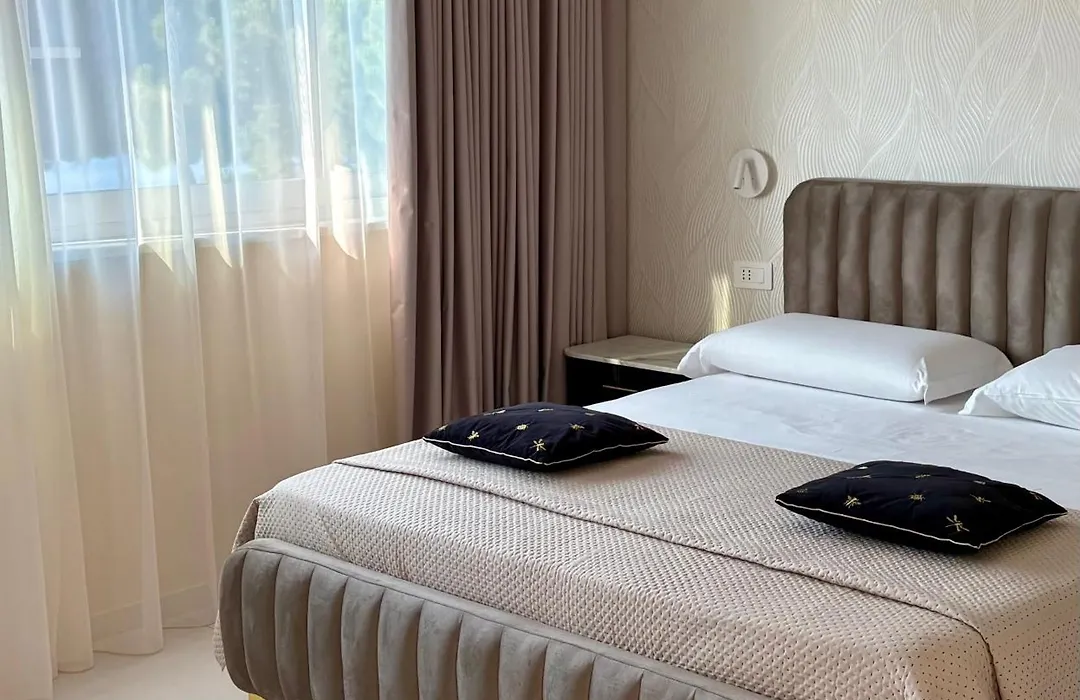 Hotel Scilla-1
