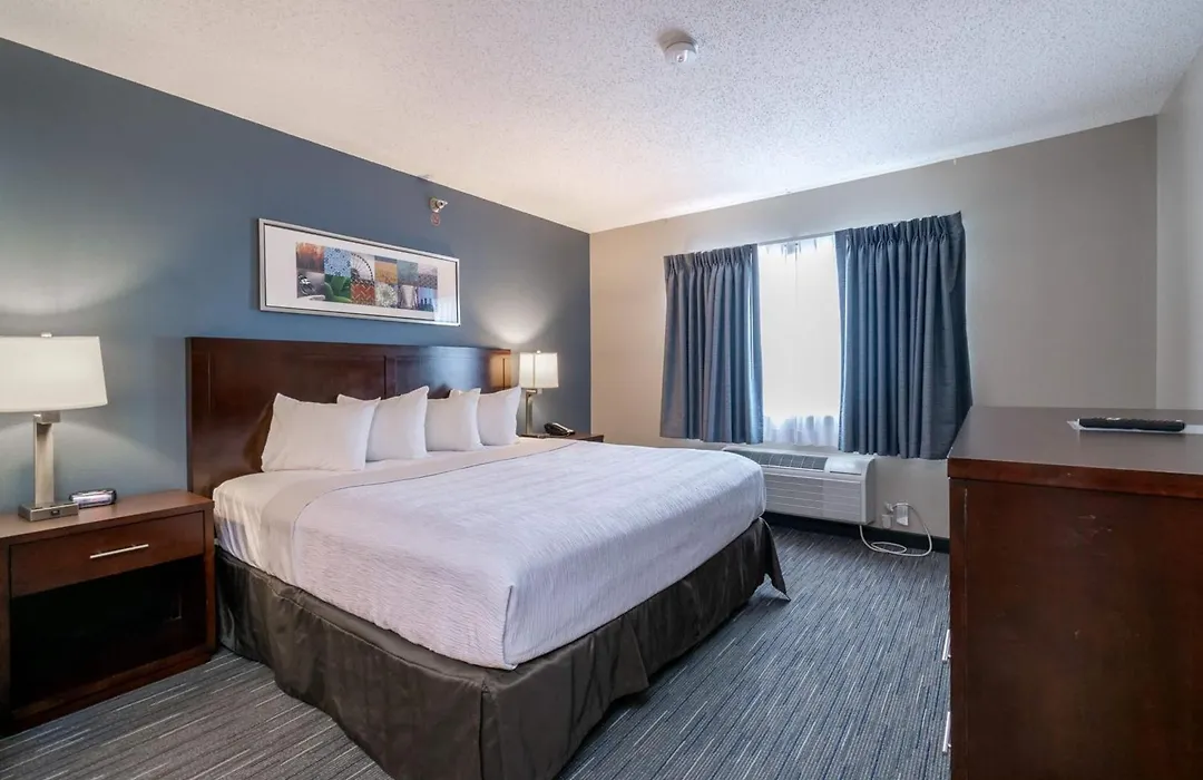 Wingate By Wyndham Great Falls-1