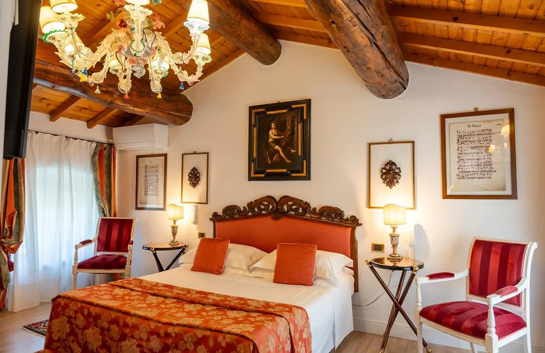 Resort Casino di Caccia-1