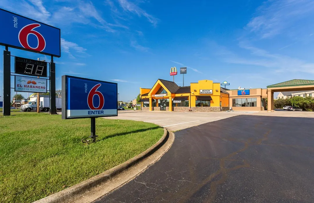 Motel 6-Clarksville, Tn-1