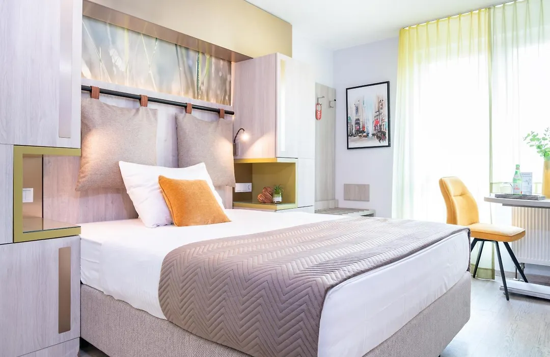 Hotel Am Spichernplatz-1