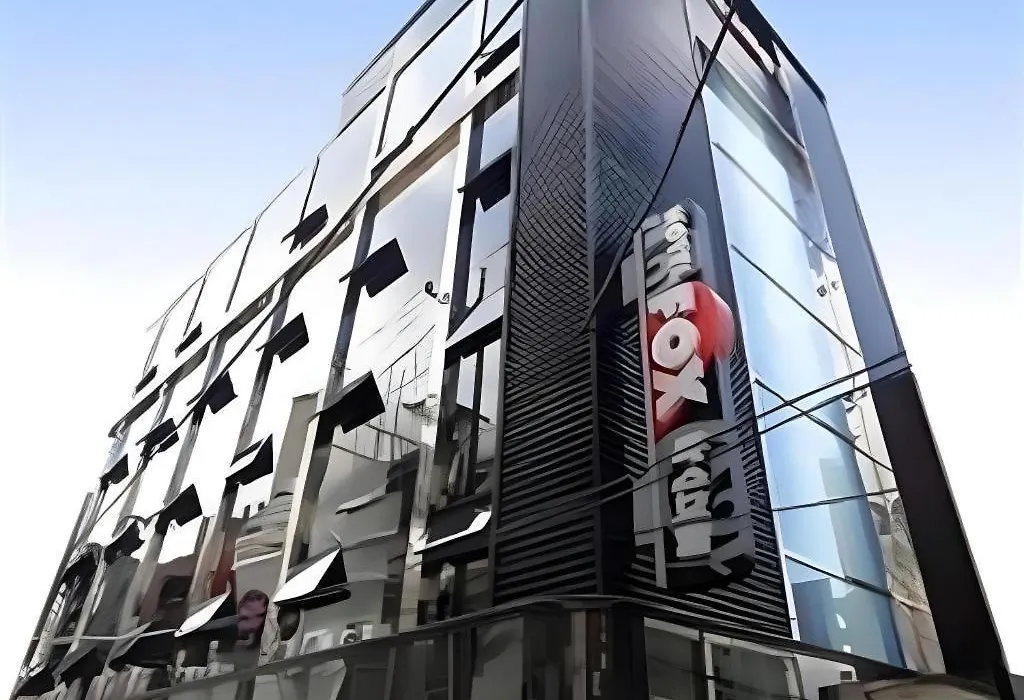 Fox Hotel-1