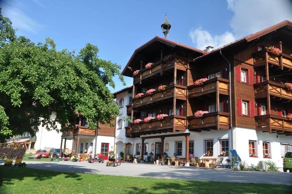 Peterbauerhof-1
