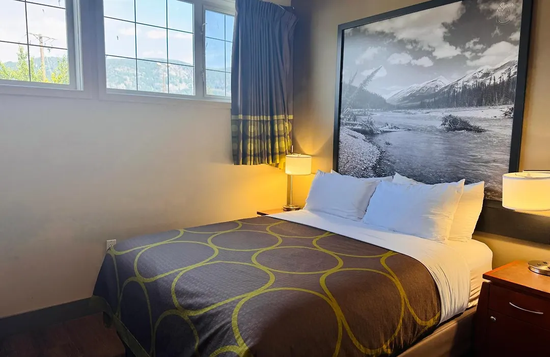 Super 8 By Wyndham Castlegar Bc-1