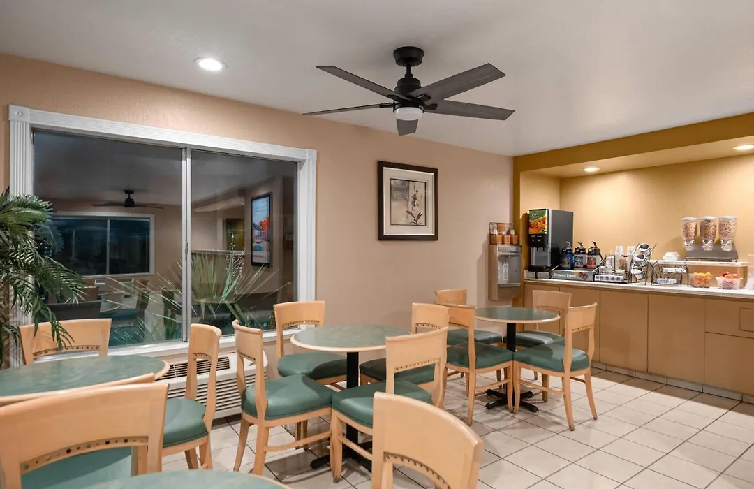 Howard Johnson By Wyndham Modesto Ceres-1