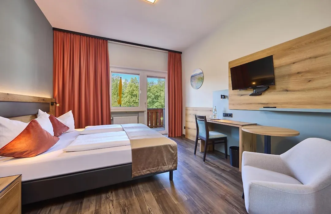 Aura-Hotel Saulgrub-1