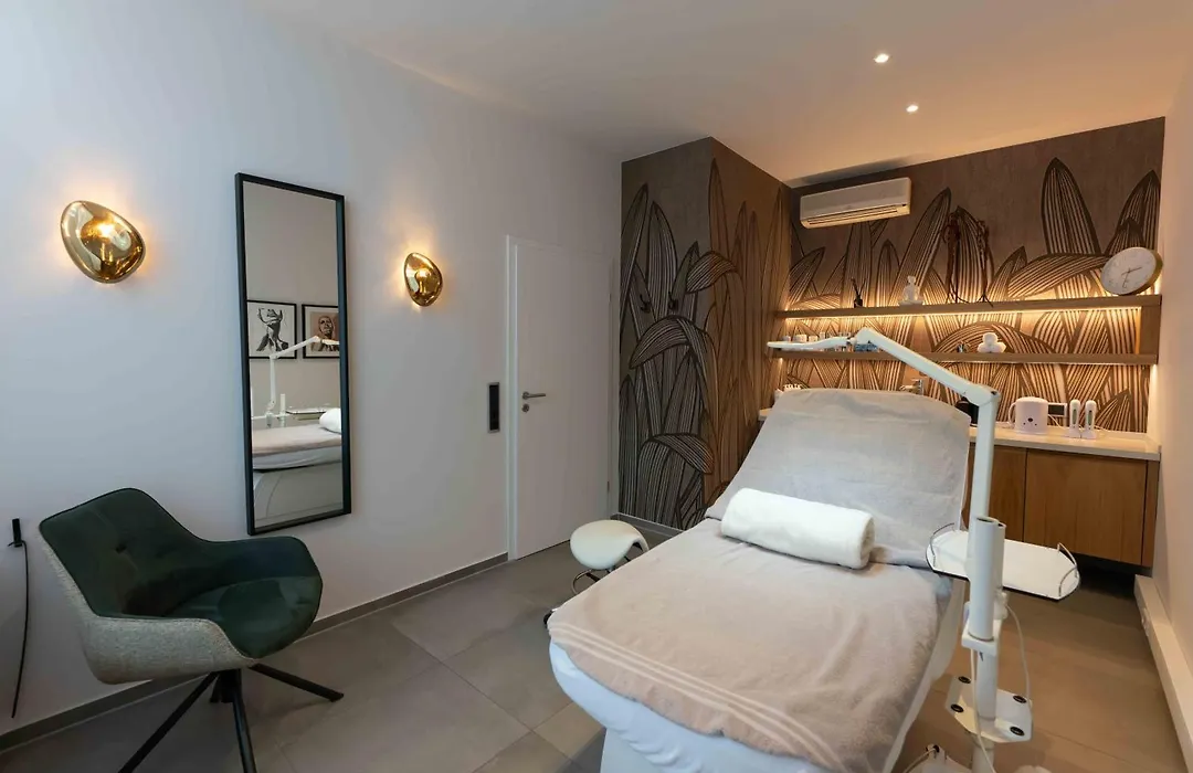 Hotel Friesenhof-1