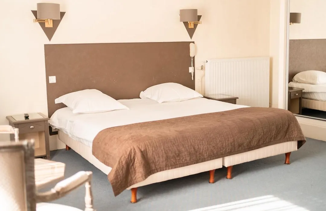 Hotel Cosmos & Spa-1