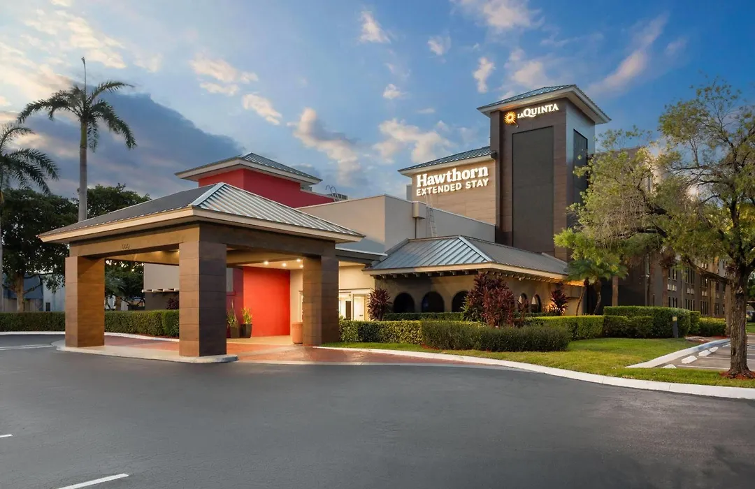 La Quinta By Wyndham Ft Lauderdale Cypress Creek-1