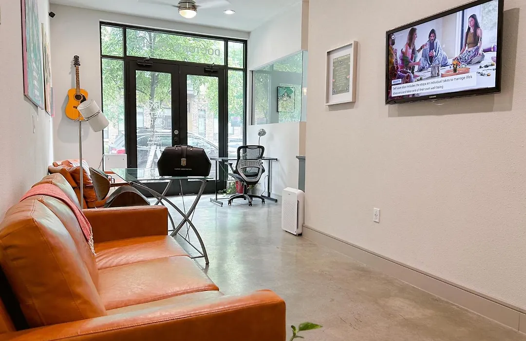 Sentral East Austin At 1614 E Sixth-1