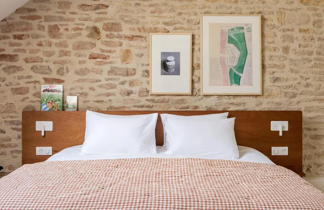 Alfred Hotels Beaune La Madeleine-1