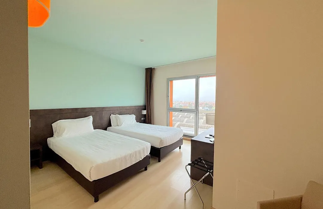 Blu Arena Hotel-1