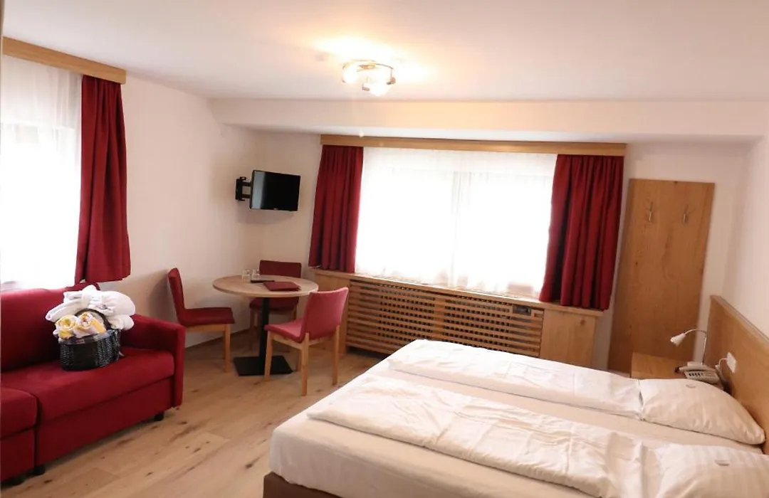 Biohotel Bruggerhof-1