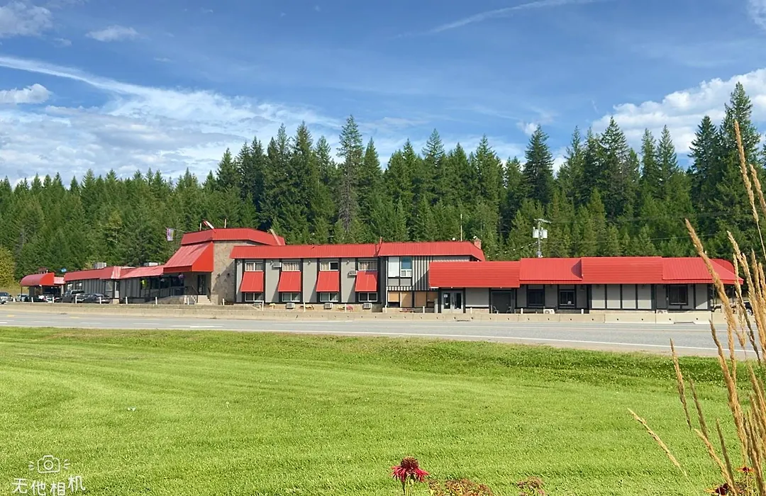Wells Gray Inn-1