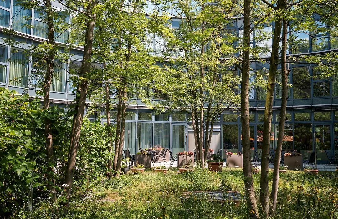 Hotel Am Borsigturm-1