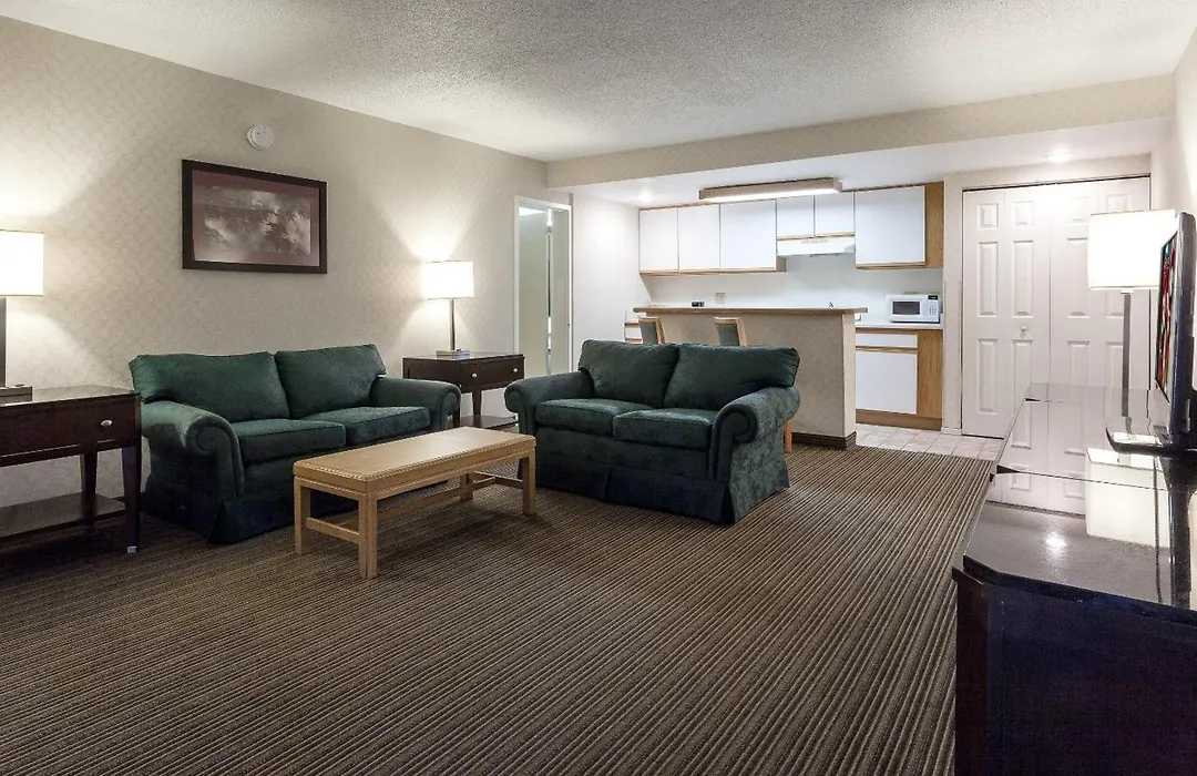 Red Roof Inn & Suites Dekalb-1
