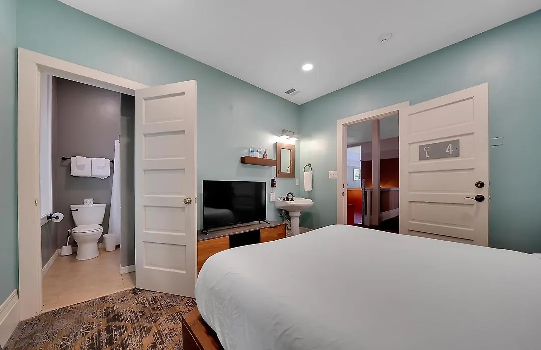 The Groveland Hotel-1