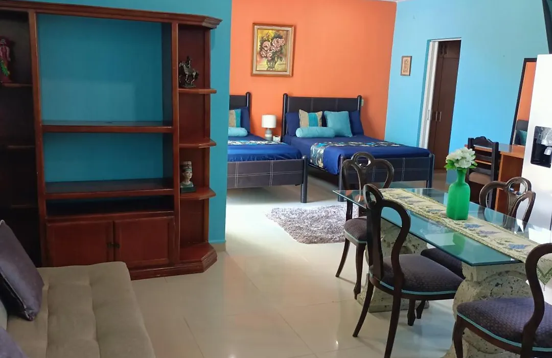 Casa las Flores-1
