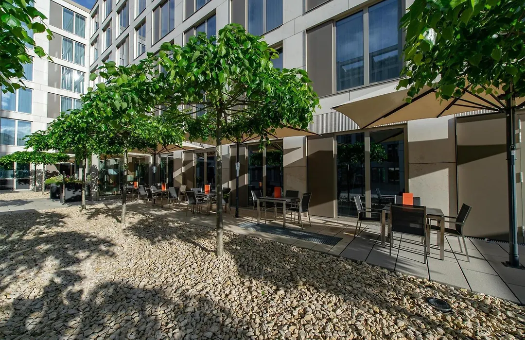 Best Western Hotel Wiesbaden-1